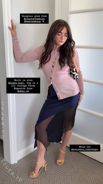 Maisie williams page leaked private photo uncensored HD quality
