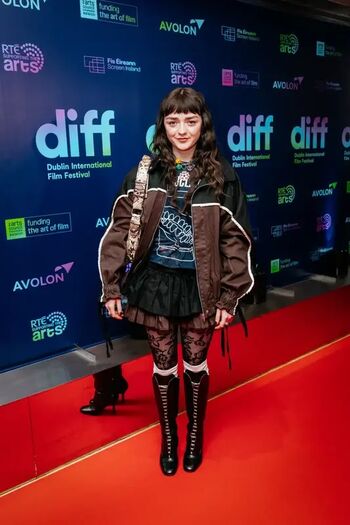 Maisie williams page leaked private photo uncensored HD quality