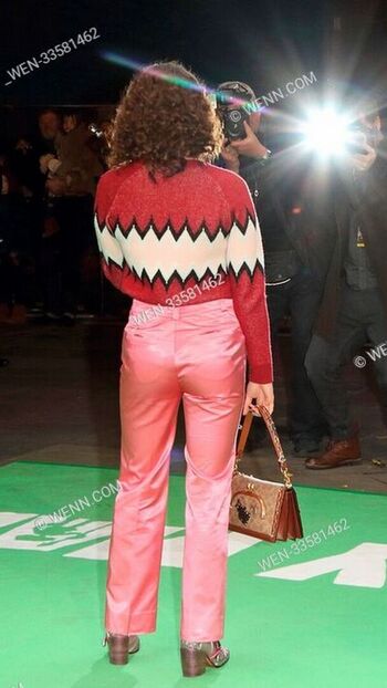 Maisie williams leaked private photo uncensored HD quality