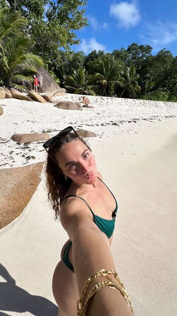 Manon pasquier page leaked private photo uncensored HD quality