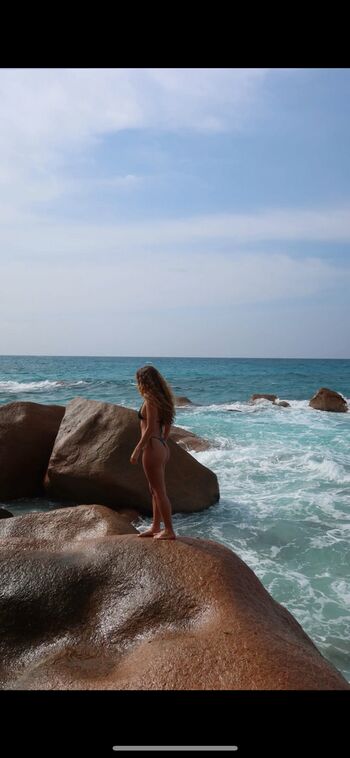 Manon pasquier page leaked private photo uncensored HD quality