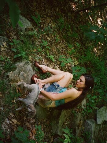 Margaret qualley page leaked private photo uncensored HD quality
