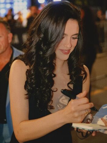 Margaret qualley page leaked private photo uncensored HD quality