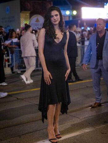 Margaret qualley page leaked private photo uncensored HD quality