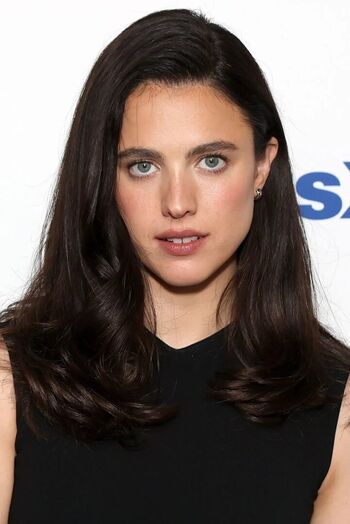 Margaret qualley page leaked private photo uncensored HD quality