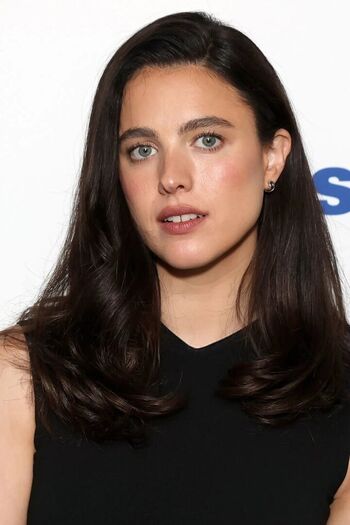 Margaret qualley page leaked private photo uncensored HD quality