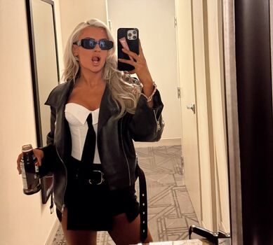 Mariah may  page leaked private photo uncensored HD quality