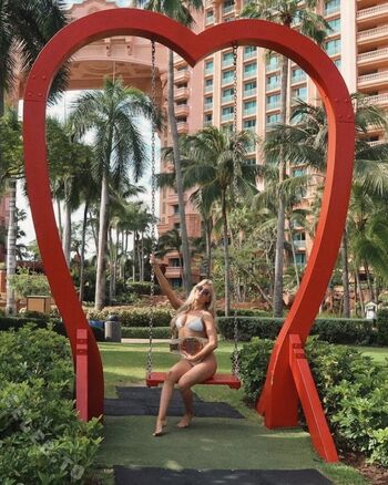 Mariah may  page leaked private photo uncensored HD quality