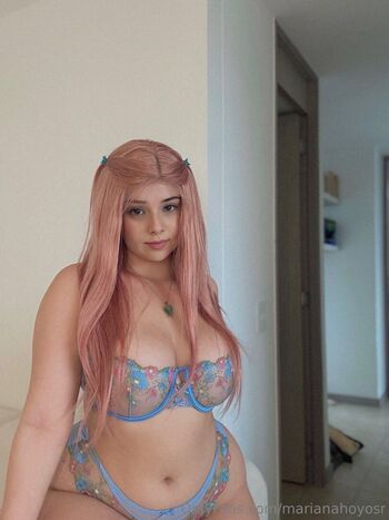 Marianahoyosr page leaked private photo uncensored HD quality