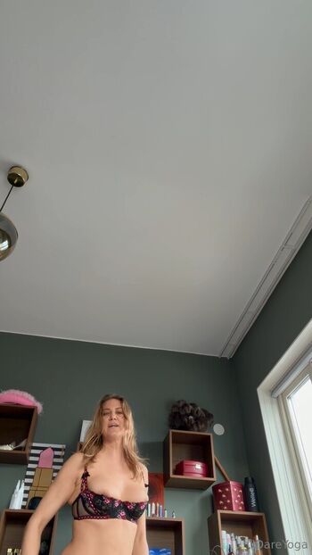 Marlingyoga leaked private photo uncensored HD quality