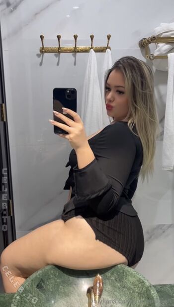 Maryoffiziell page leaked private photo uncensored HD quality