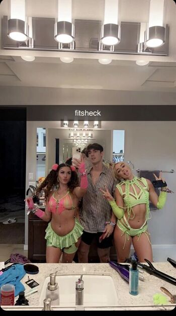 Mckinzie valdez  page leaked private photo uncensored HD quality