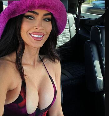 Megan fox  page leaked private photo uncensored HD quality