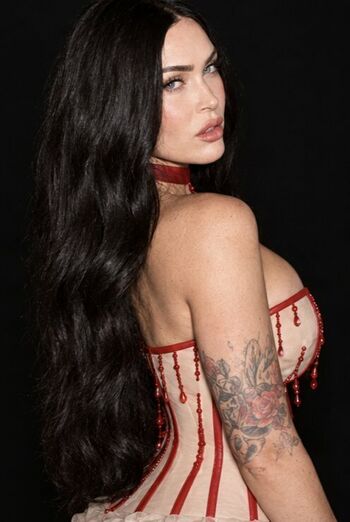 Megan fox  page leaked private photo uncensored HD quality