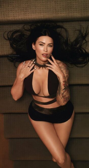 Megan fox  page leaked private photo uncensored HD quality