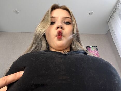 Merciabawden leaked private photo uncensored HD quality