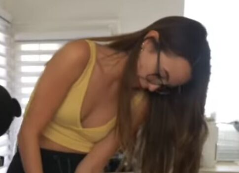 Merrell twins leaked private photo uncensored HD quality