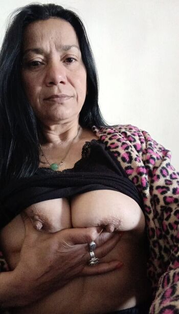 Mia khalifa  page leaked private photo uncensored HD quality