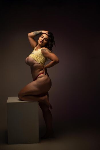 Mia khalina leaked private photo uncensored HD quality