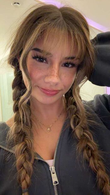 Mikayla campinos  page leaked private photo uncensored HD quality