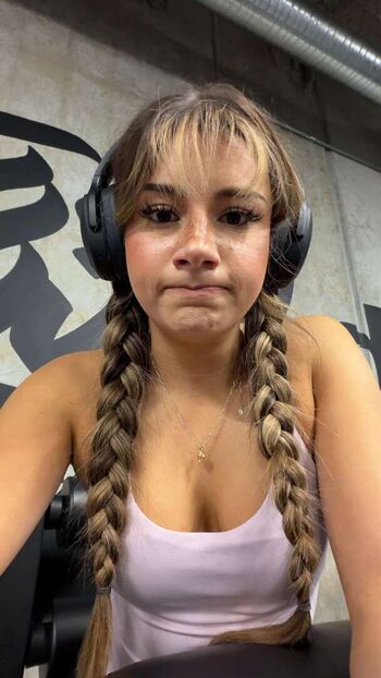 Mikayla campinos  page leaked private photo uncensored HD quality