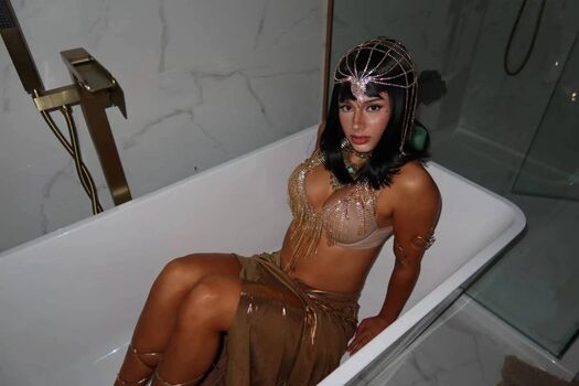 Mikayla campinos  page leaked private photo uncensored HD quality