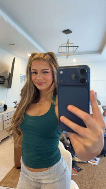 Mikayla campinos  page leaked private photo uncensored HD quality