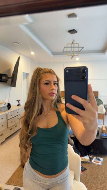 Mikayla campinos  page leaked private photo uncensored HD quality