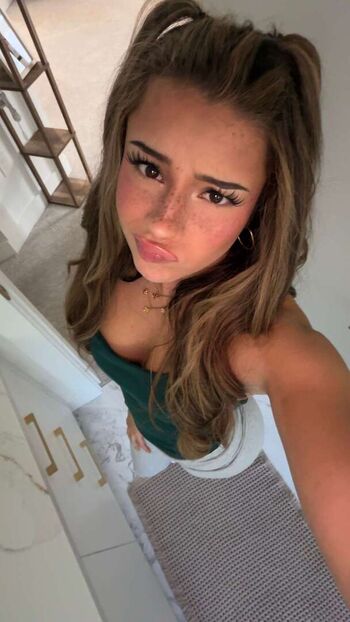 Mikayla campinos  page leaked private photo uncensored HD quality
