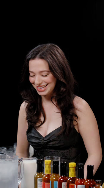 Mikey madison page leaked private photo uncensored HD quality