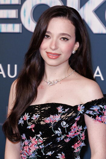 Mikey madison page leaked private photo uncensored HD quality