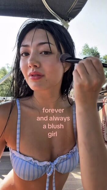 Miku martineau page leaked private photo uncensored HD quality