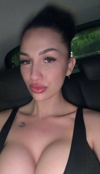 Milagros solodujin page leaked private photo uncensored HD quality