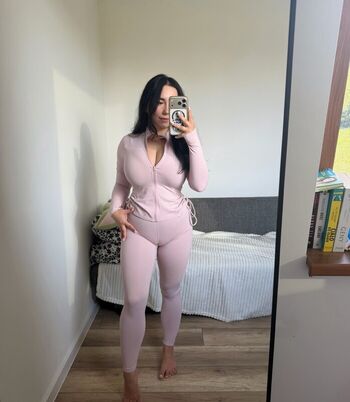 Miniloonaa leaked private photo uncensored HD quality