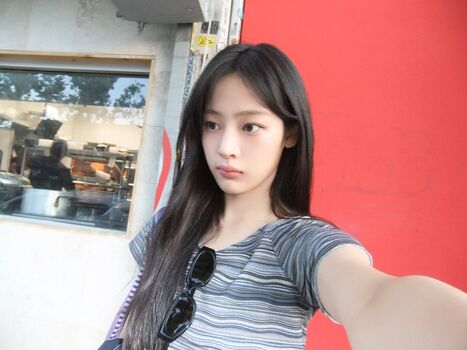 Minji leaked private photo uncensored HD quality