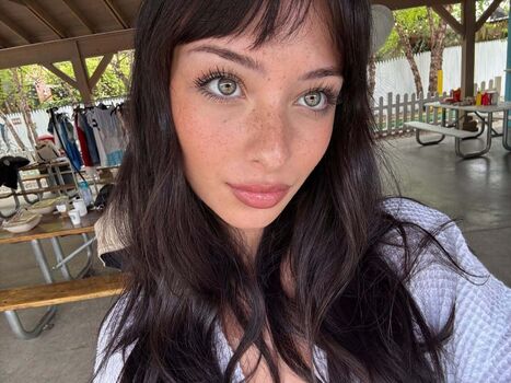 Mishka chantal silva  page leaked private photo uncensored HD quality
