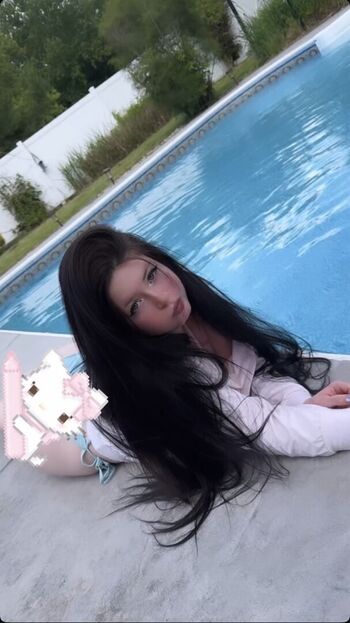 Mollymew page leaked private photo uncensored HD quality