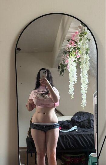 Mollymew page leaked private photo uncensored HD quality