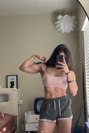 Naila iqbal leaked private photo uncensored HD quality