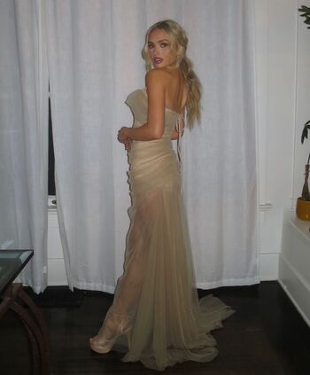 Natalie alyn lind  page leaked private photo uncensored HD quality