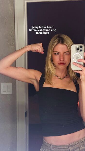 Niamh adkins page leaked private photo uncensored HD quality