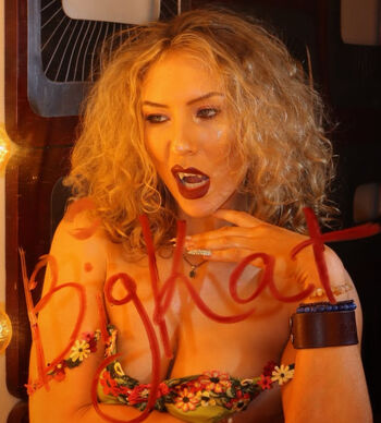Nikkita lyons  page leaked private photo uncensored HD quality