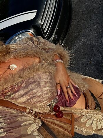 Nikkita lyons  page leaked private photo uncensored HD quality