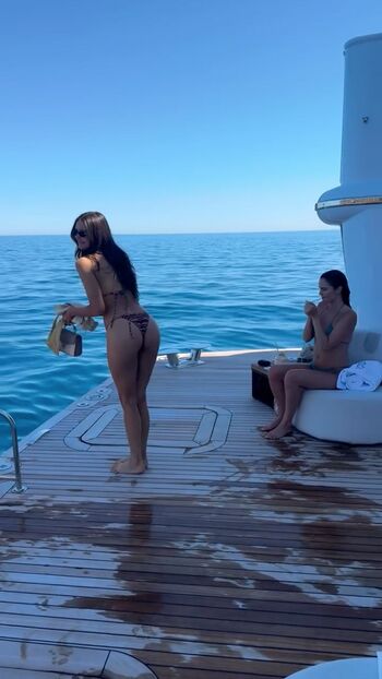 Nina dobrev leaked private photo uncensored HD quality