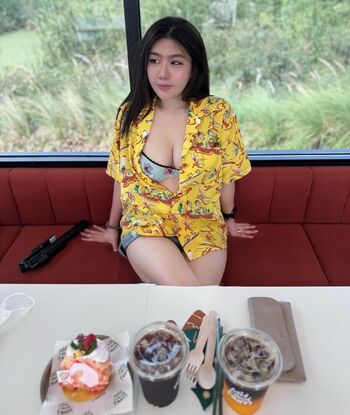 Niparat konyai page leaked private photo uncensored HD quality