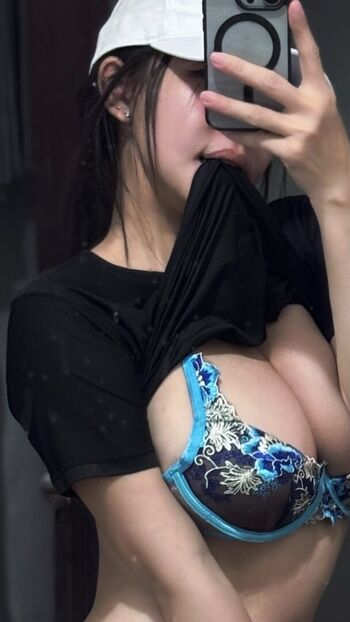 Niparat konyai page leaked private photo uncensored HD quality