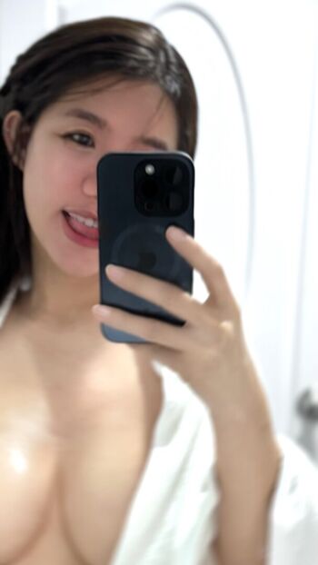 Niparat konyai page leaked private photo uncensored HD quality