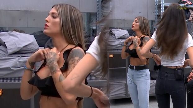 Nuria mh leaked private photo uncensored HD quality