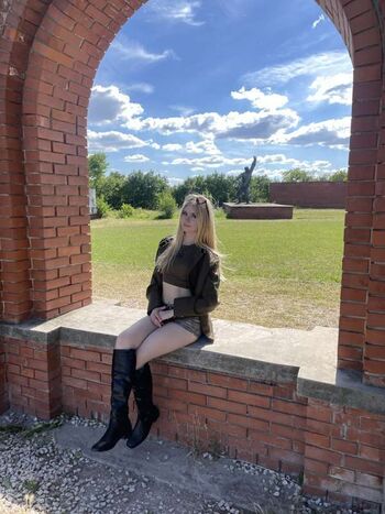 Offizieramira leaked private photo uncensored HD quality