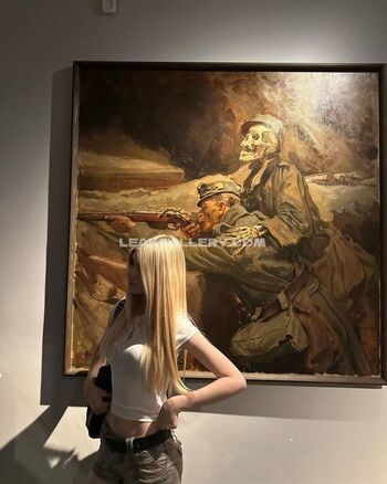 Offizieramira leaked private photo uncensored HD quality